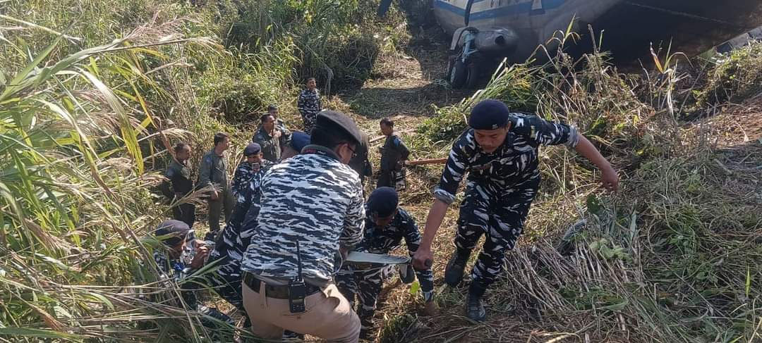 ভারতে দুর্ঘটনার কবলে মিয়ানমারের বিমান