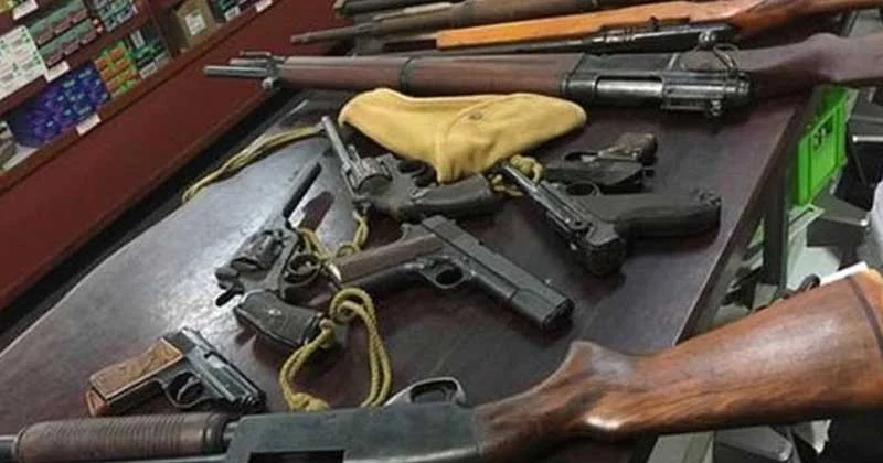 গত ১৫ বছরের সব অস্ত্রের লাইসেন্স বাতিল