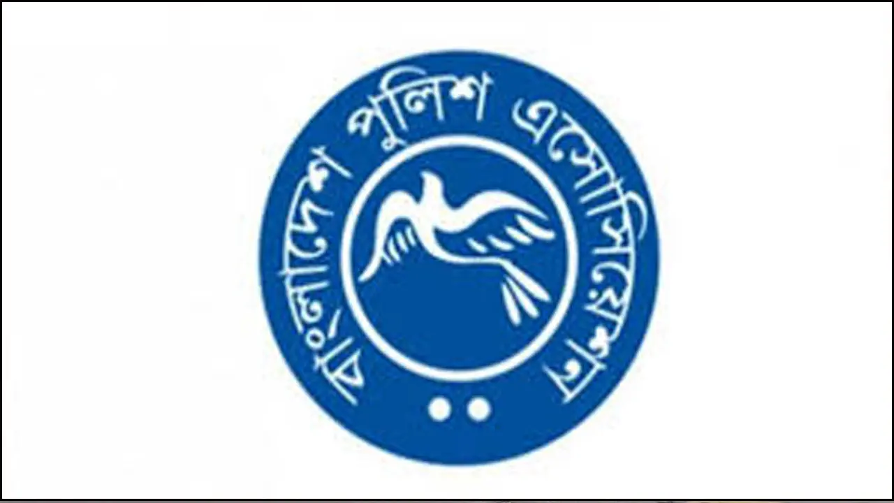 ছাত্রদের সঙ্গে ‘অন্যায়ের’ জন্য ক্ষমা চেয়েছে পুলিশ