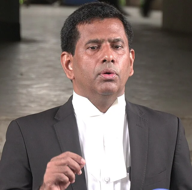 Tajul islam (cropped)