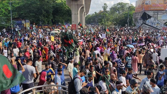 ‘আন্দোলন দমনে’র ২৫ কোটি টাকা গেল কার কার পকেটে?