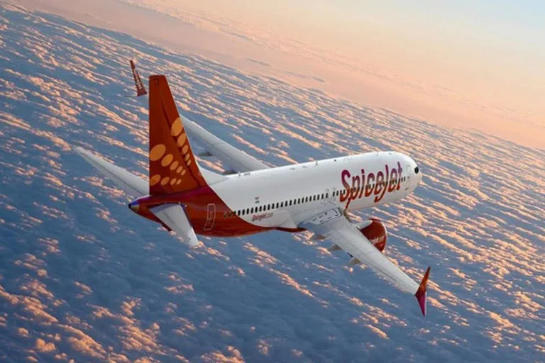 আকাশপথে যাত্রী পরিবহনে বাড়ছে আন্তর্জাতিক এয়ারলাইন্স