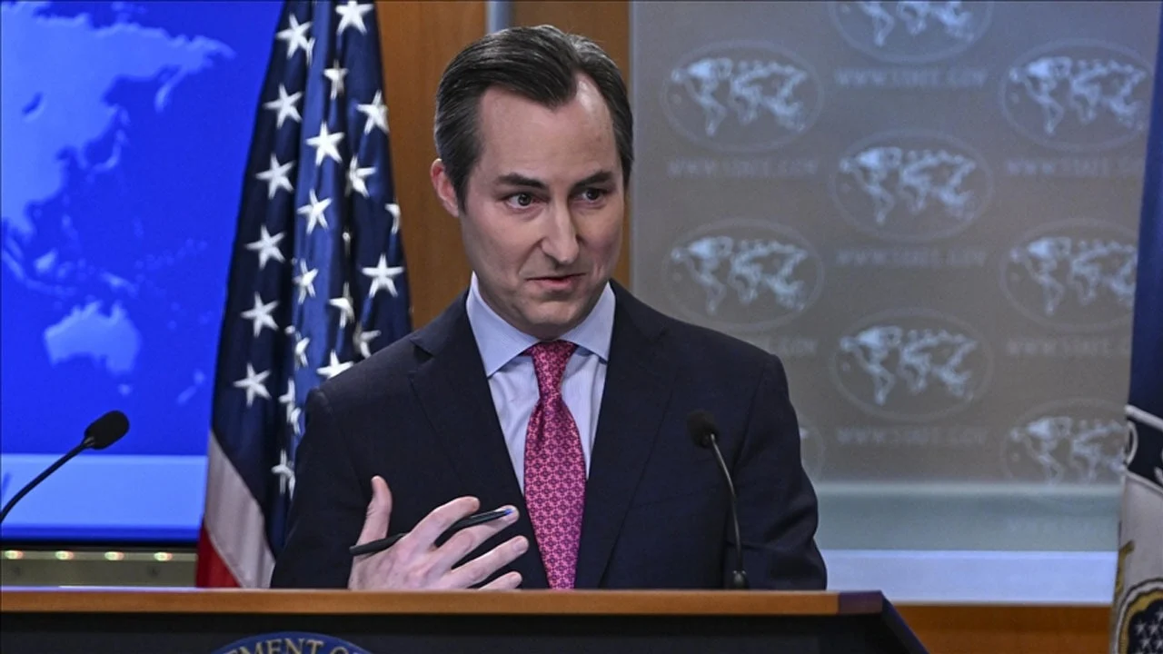 ভারতে বসে হাসিনার অপতৎপরতার প্রসঙ্গ মার্কিন পররাষ্ট্রের ব্রিফিংয়ে