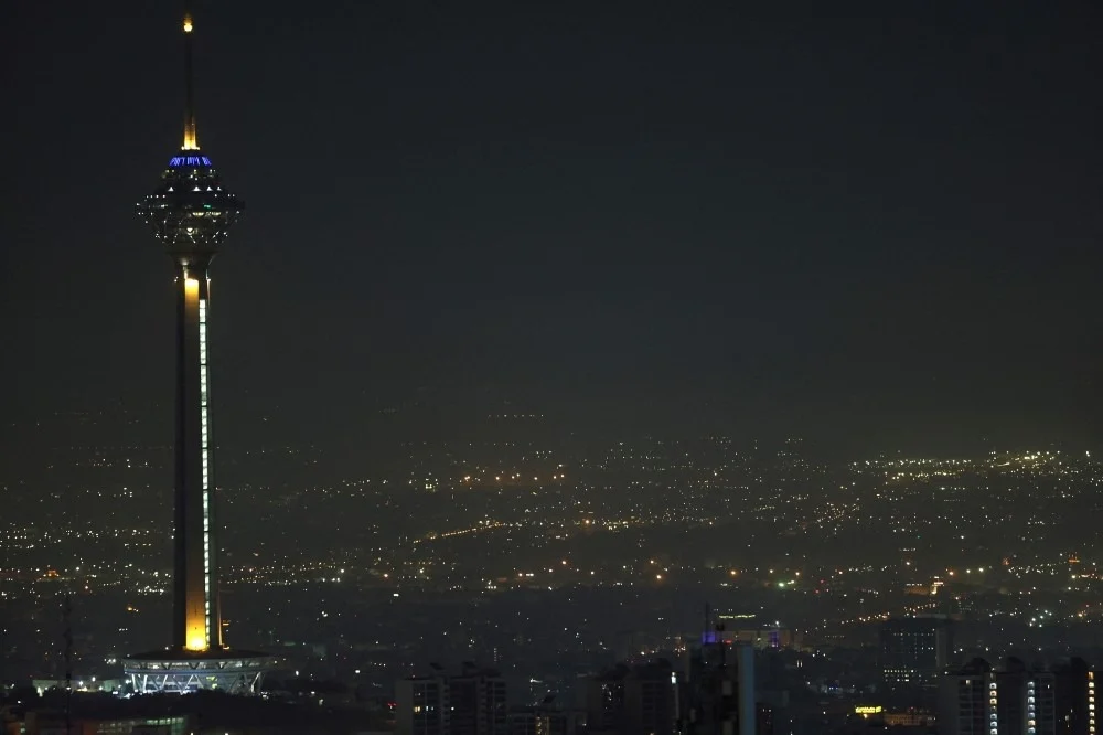 মধ্যপ্রাচ্যের সংঘাত ঘিরে এবার ওমান ছাড়ছেন প্রবাসীরা