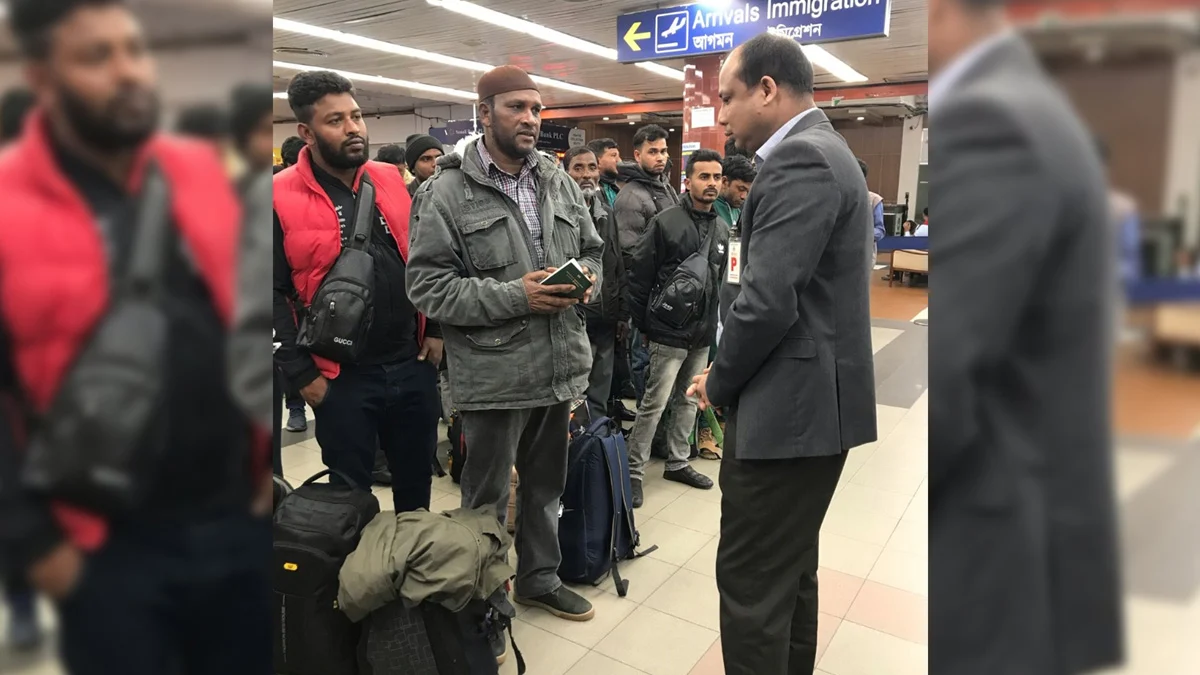 লিবিয়া থেকে ফিরেছেন আরও ১৪৪ জন