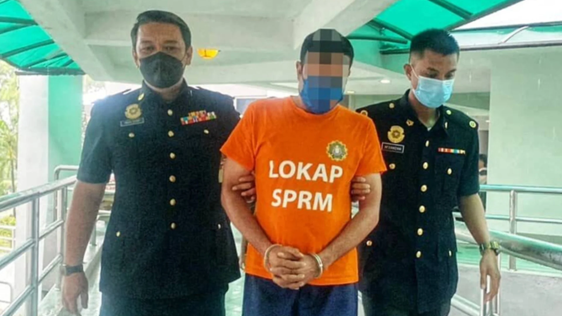 কর্মী নিতে ছলচাতুরীর চেষ্টা, বাংলাদেশিকে রিমান্ডে পাঠালো আদালত