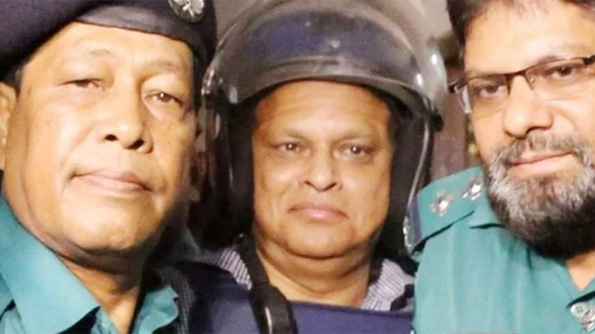 জিয়াকে কসাই কারাদিচের সঙ্গে তুলনা করলেন চিফ প্রসিকিউটর