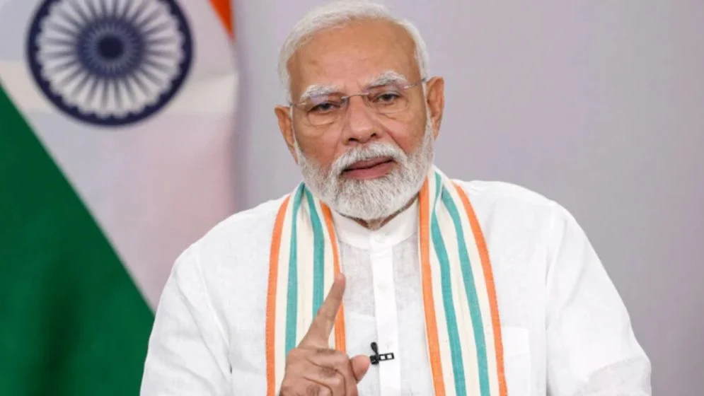 বাংলাদেশের বিজয় দিবস নিয়ে মোদির স্ট্যাটাস, সামাজিক মাধ্যমে তোলপাড়