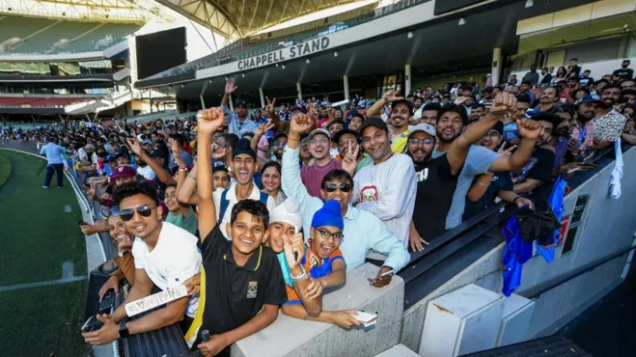 ভারতীয় সমর্থকদের আচরণে পরিকল্পনা পাল্টাল বিসিসিআই