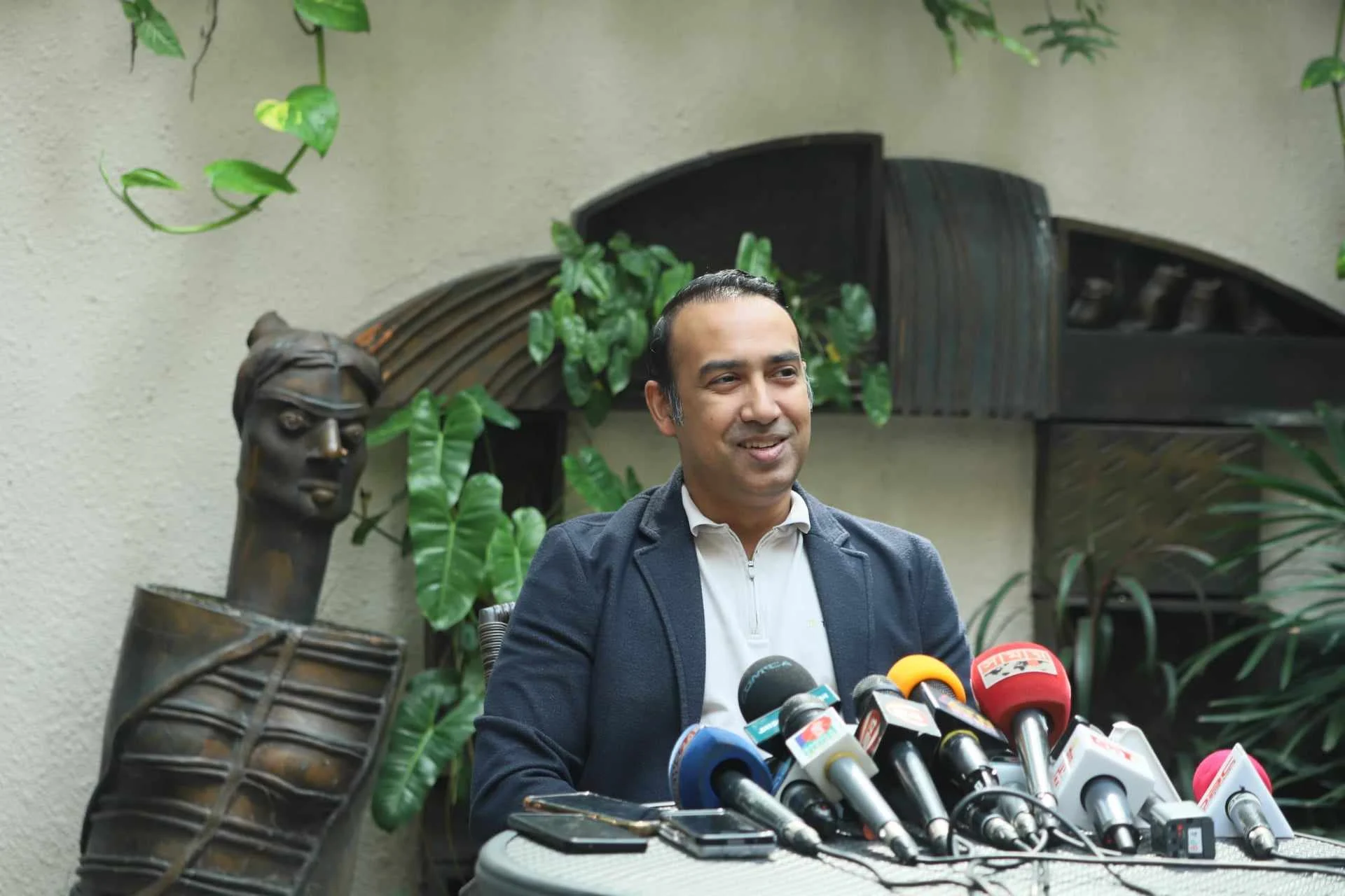 প্রবাসী ফুটবলারদের চিহ্নিত করা হবে: বাফুফে সভাপতি