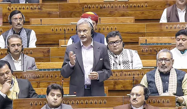 নিজ স্বার্থে সংখ্যালঘুদের সুরক্ষা দেবে বাংলাদেশ