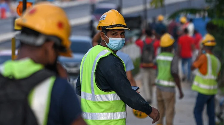 প্রতিদিন ৪ ৬ হাজার কর্মী নিচ্ছে সৌদি আরব