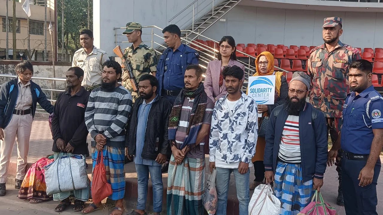 অবশেষে আসামিদের ফেরত দিচ্ছে ভারত