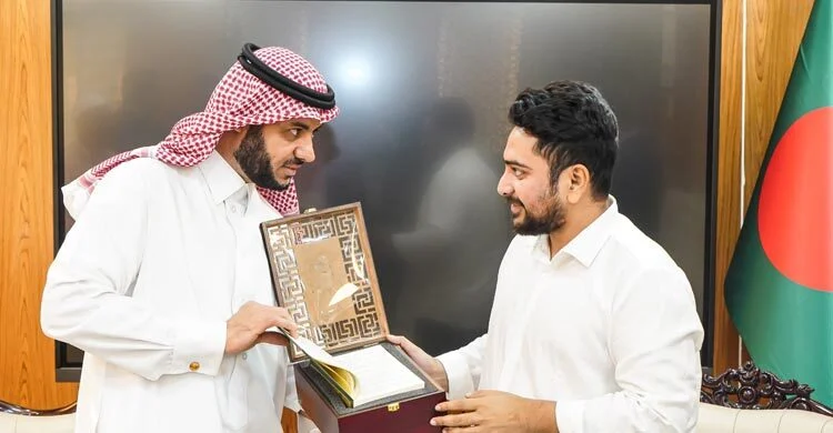 প্রবাসীদের পাসপোর্ট নবায়নের অনুরোধ সৌদি রাষ্ট্রদূতের