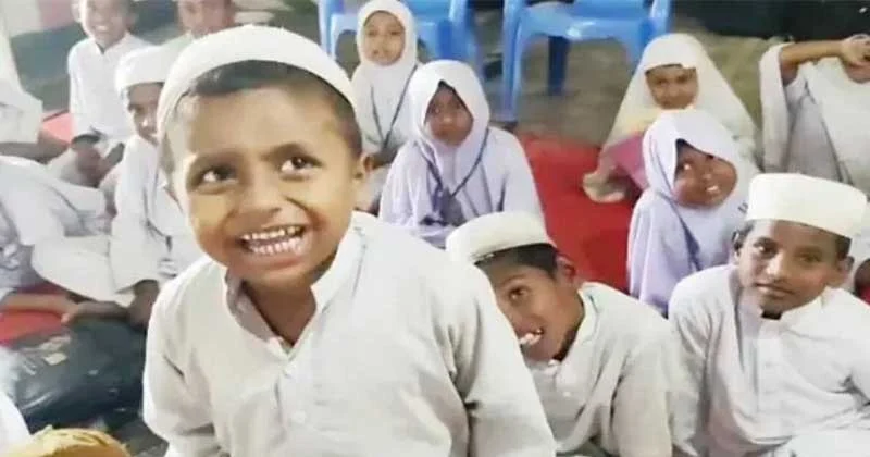 উমরাহ পালনে সৌদিতে ভাইরাল রিফাত, ভালোবাসায় সিক্ত করলেন প্রবাসীরা