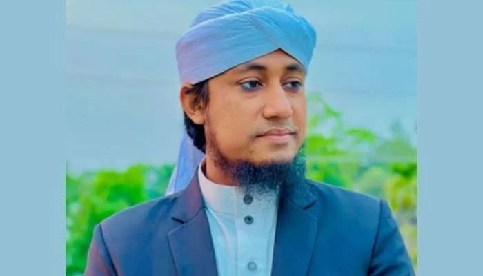 তাহেরিকে গ্রেফতার করতে গিয়ে হামলার শিকার পুলিশ