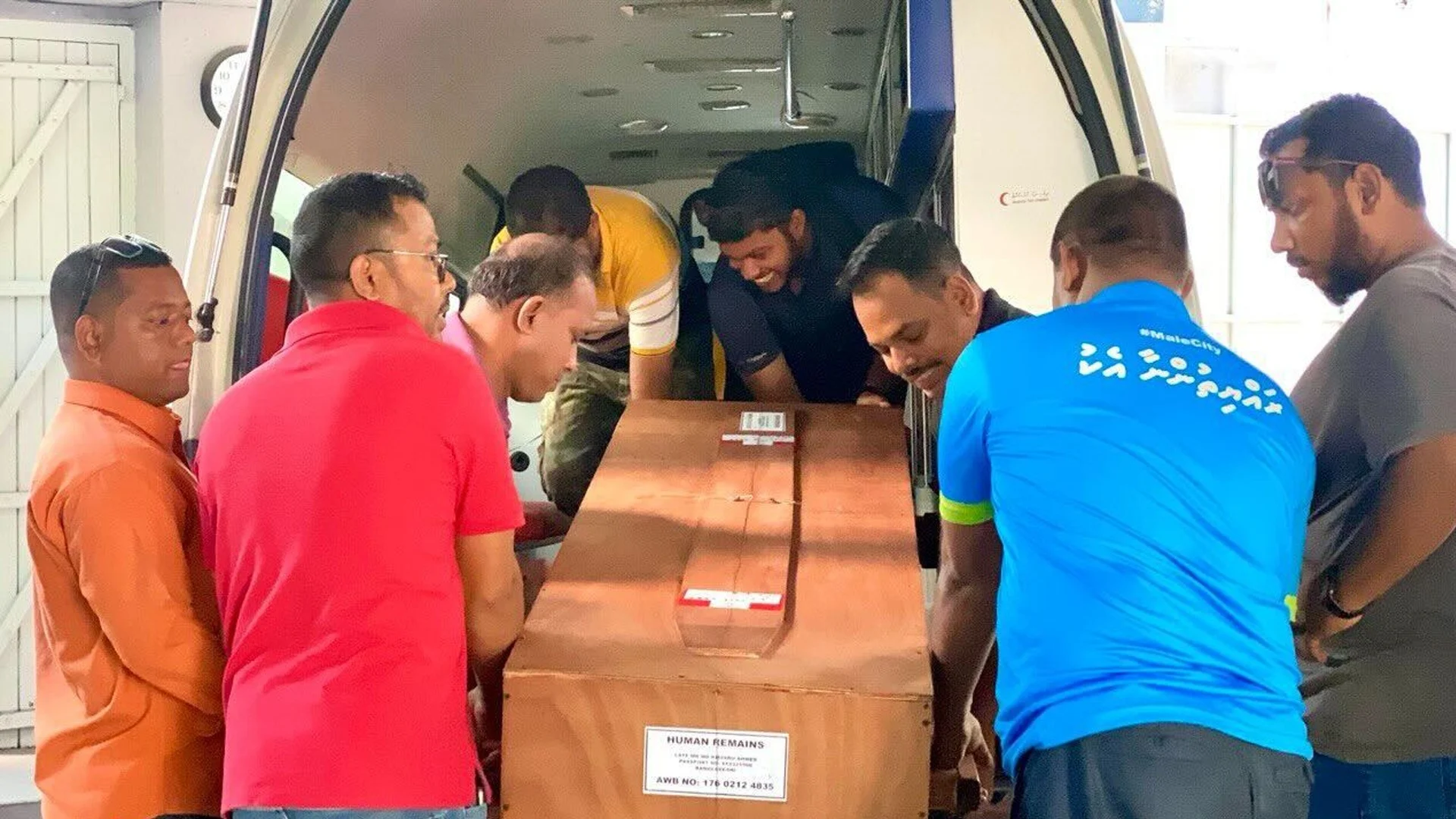 এক দিনের ব্যবধানে দুই বাংলাদেশীর মৃত্যু