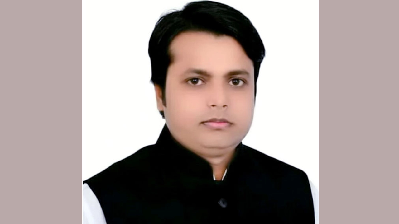 যুবলীগ নেতাকে ত্যাজ্য ঘোষণা করলেন বাবা