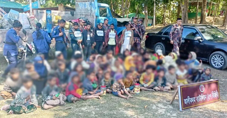 বাংলাদেশে অনুপ্রবেশকালে ৫৮ মিয়ানমার নাগরিক আটক