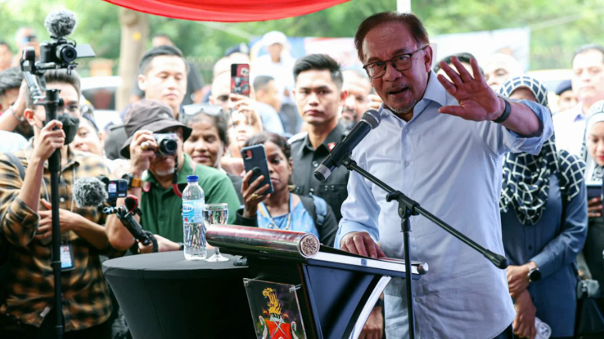 মালয়েশিয়ায় প্রবাসী শ্রমিকদের জন্য সুখবর, ন্যূনতম মজুরি বৃদ্ধি