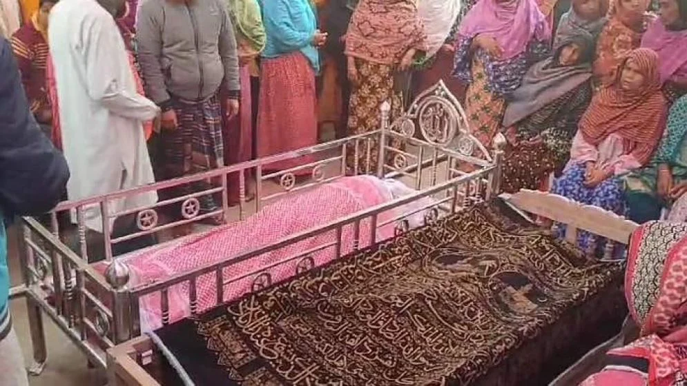 প্রবাসীর মৃত্যুর শোকে মারা গেলেন স্ত্রী, একসঙ্গে দাফন