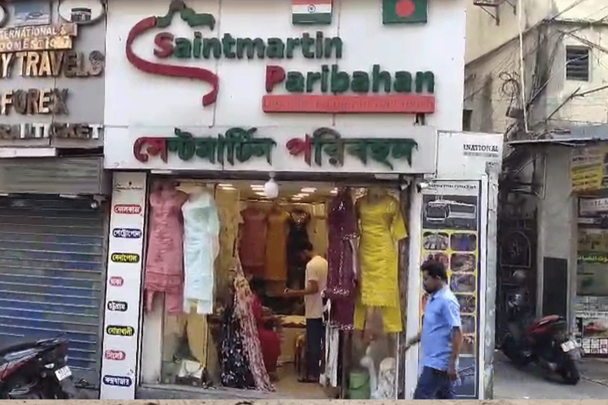 বাংলাদেশি পর্যটক শূন্যতায় কলকাতার নিউমার্কেটে ব্যবসা বদলের হিড়িক