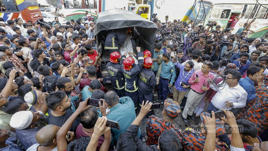 ছেলেকে সৌদি যাত্রায় এগিয়ে দিতে এসে লাশ হলেন বাবা
