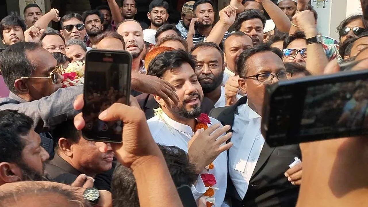 ইশরাক হোসেনকে ঢাকা দক্ষিণের মেয়র ঘোষণা