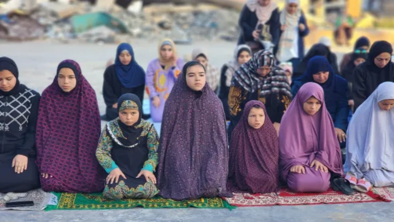 ঈদ উদযাপনের সময় গাজায় ইসরায়েলি বাহিনীর গুলি