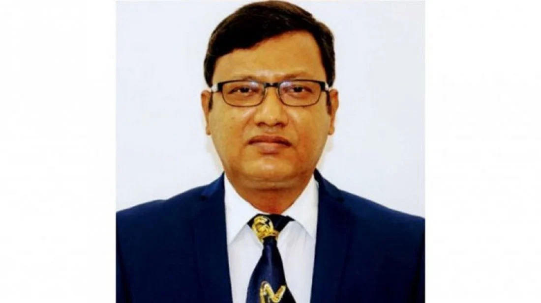 Mamun, the 'money crocodile' of the passport department, has been dismissed.