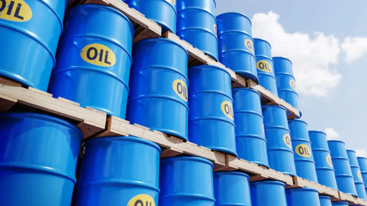 তেলে মূল্যছাড়ের ঘোষণা দিল সৌদি