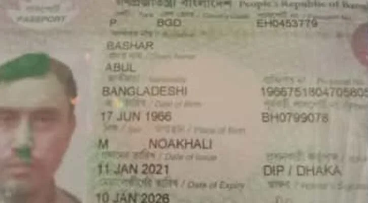 দেশে ফিরে রেললাইনে মাথা দিলেন