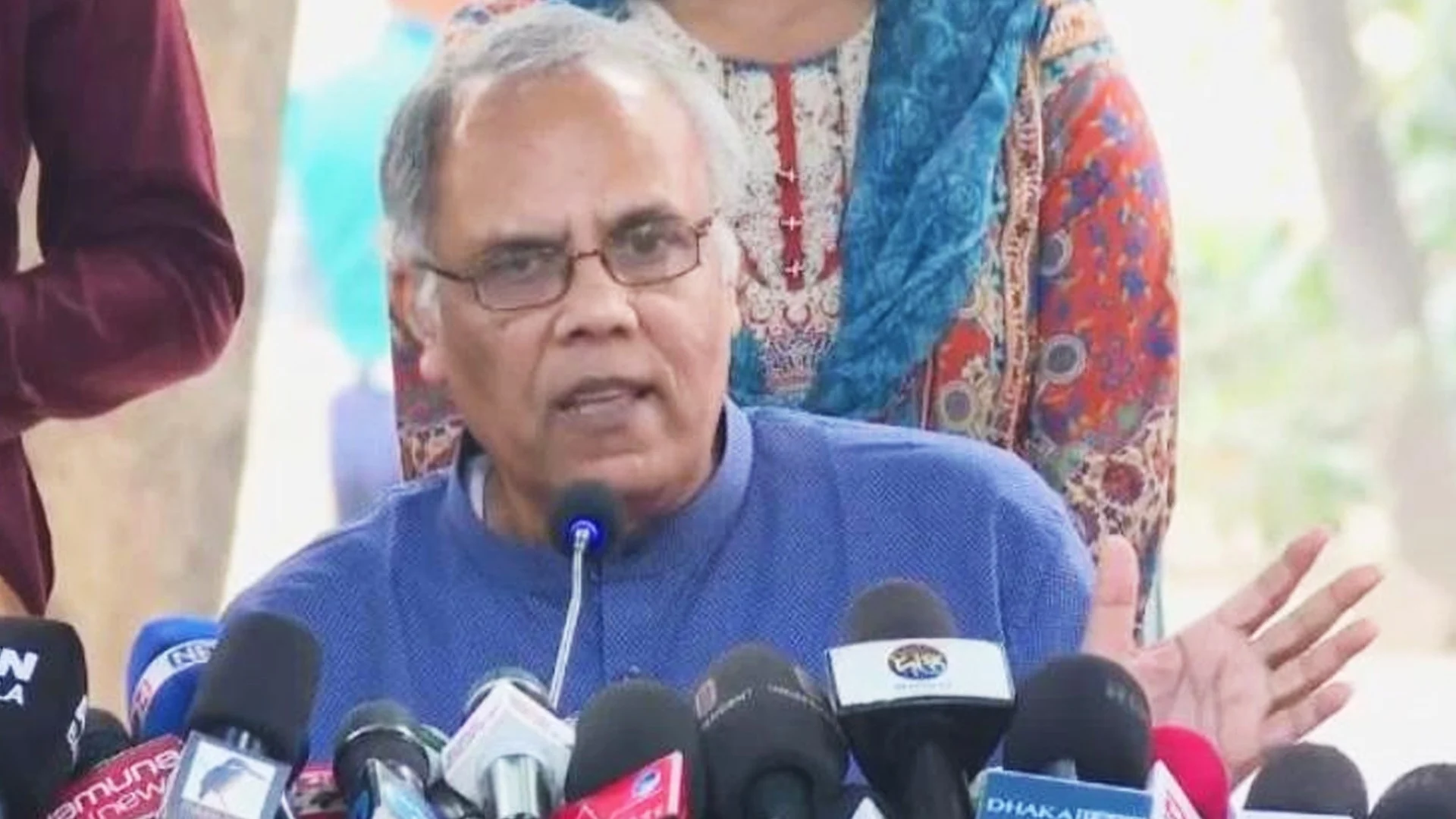 9dd7e57a54348c9f1df3463ed6e32d33