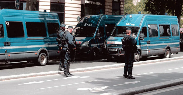 Bangladeshi immigrant fined in france