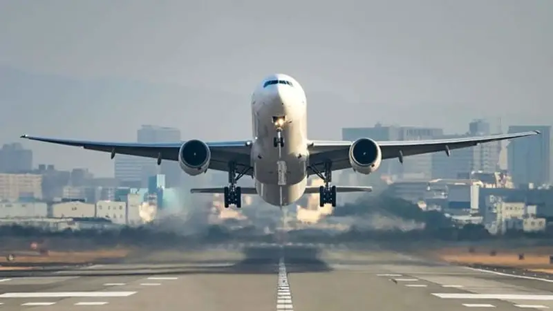 Bomb threat just before takeoff, then...