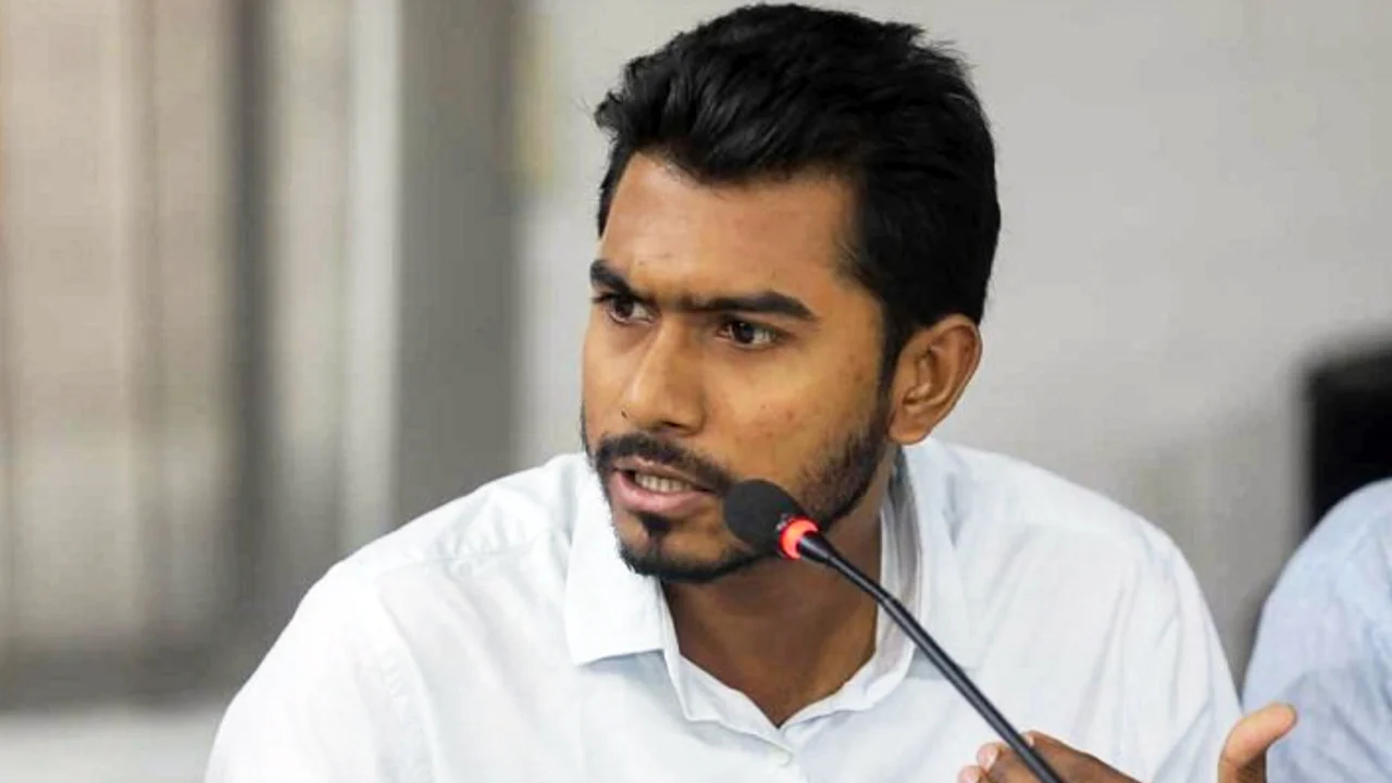 Minor advisors have created cracks in national unity nur