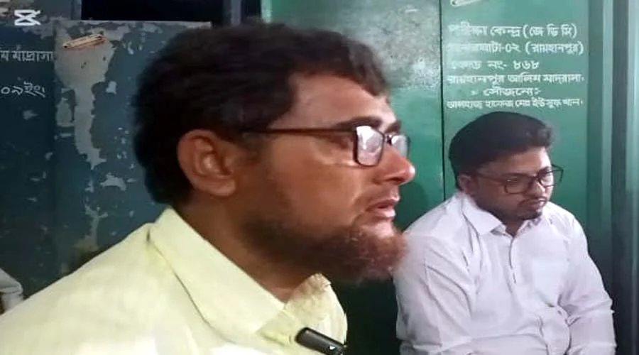 Teacher from same institution allegedly had affair with expatriate's wife, beat her with shoes