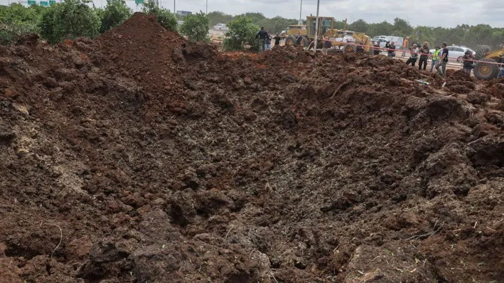 Three million israelis underground in fear of death