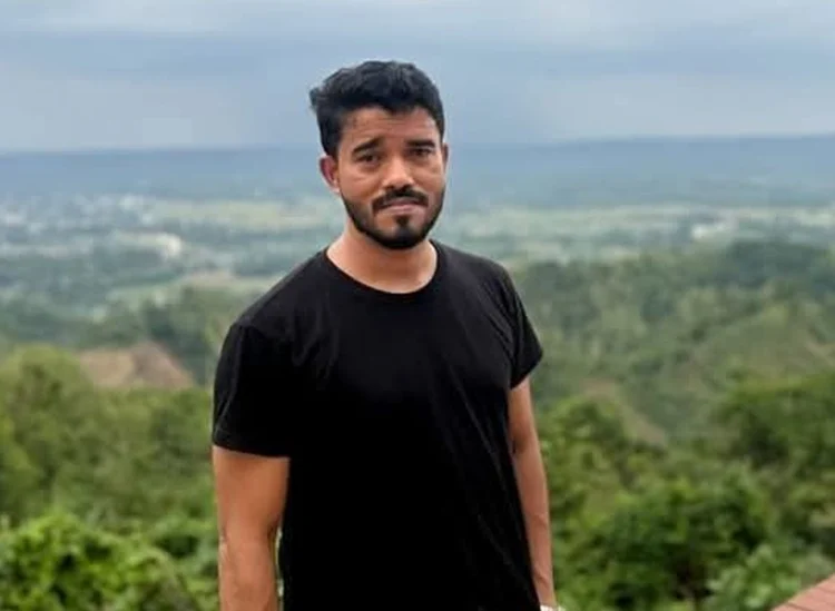 Expatriate dies of stroke while playing football