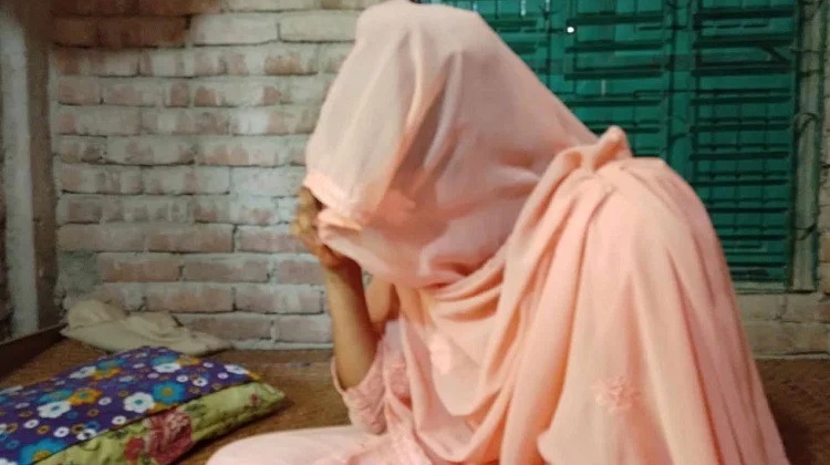 Girlfriend goes on hunger strike demanding marriage, boyfriend absconds