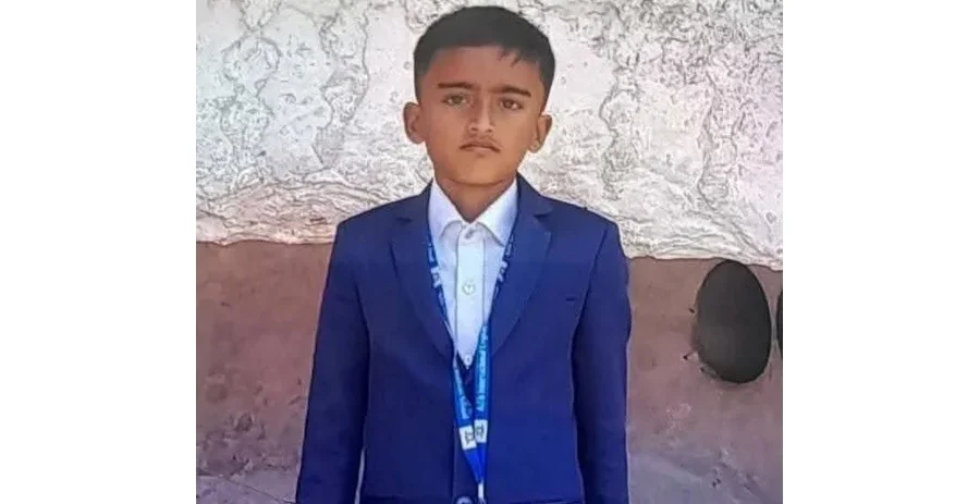 Mobile addiction took the life of an expatriate boy