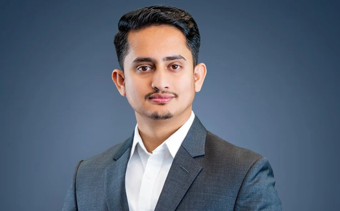 'why are there so many silences on the issue of expatriate voting rights' sargis