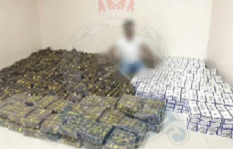Bangladeshi arrested for carrying tobacco products in oman