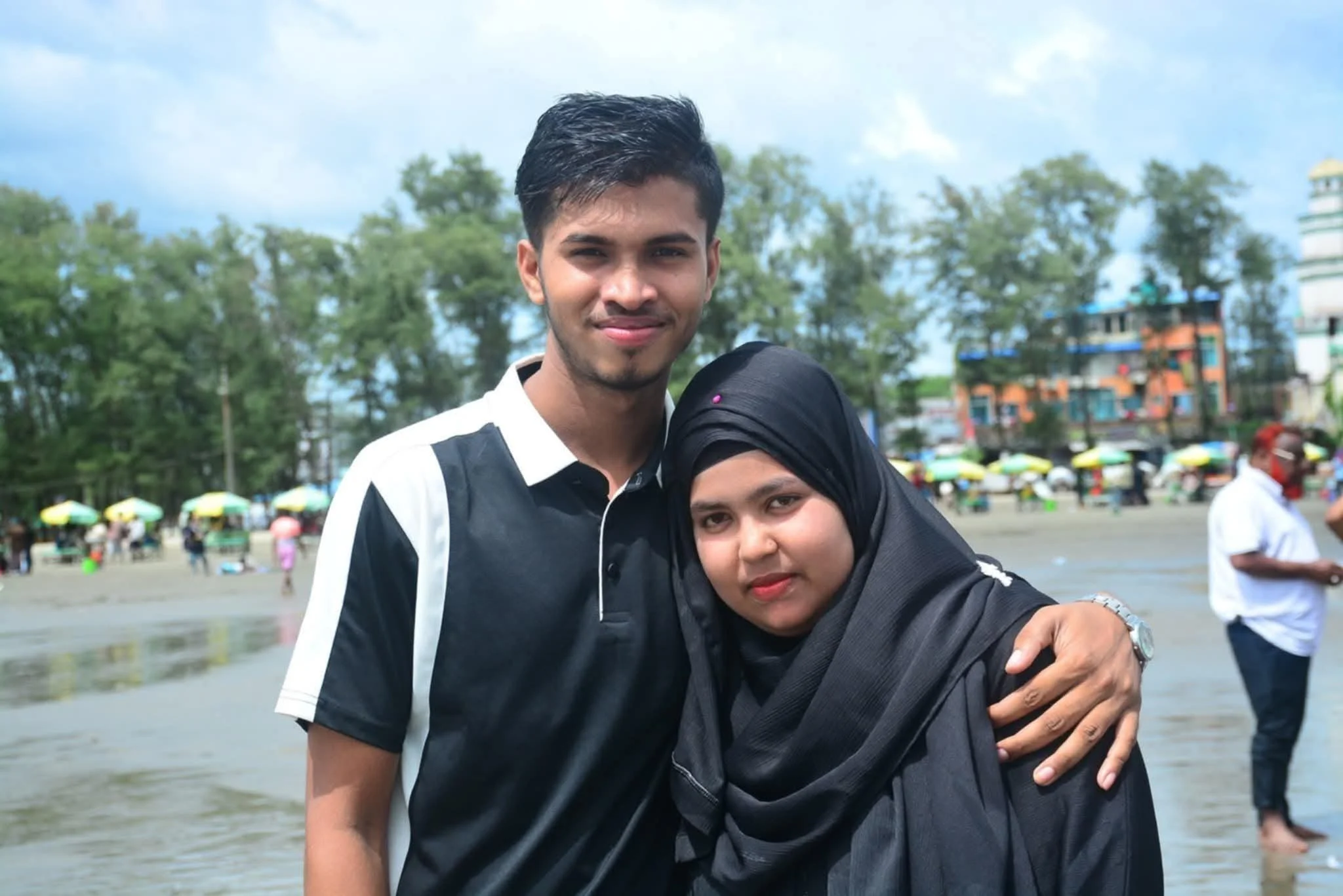 Nephew disappears with expatriate uncle's wife