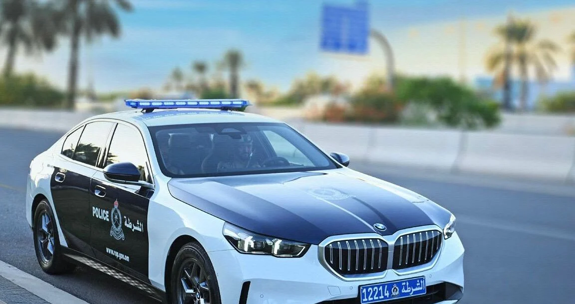 Oman police