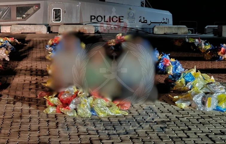 Over 550 kg of drugs seized in oman, three expatriates arrested