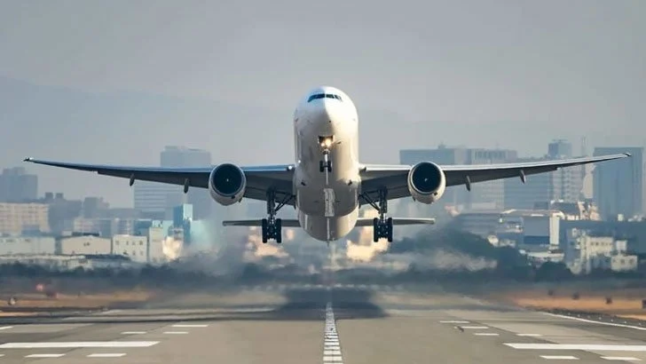 Strange mistake on plane, pakistani passenger in trouble