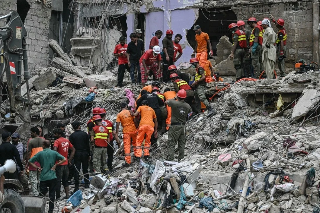 Pakistanaccidentbuilding