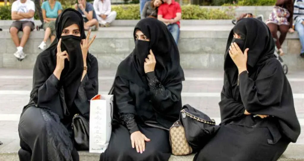 Italy is suddenly on the path of banning burqa and niqab!