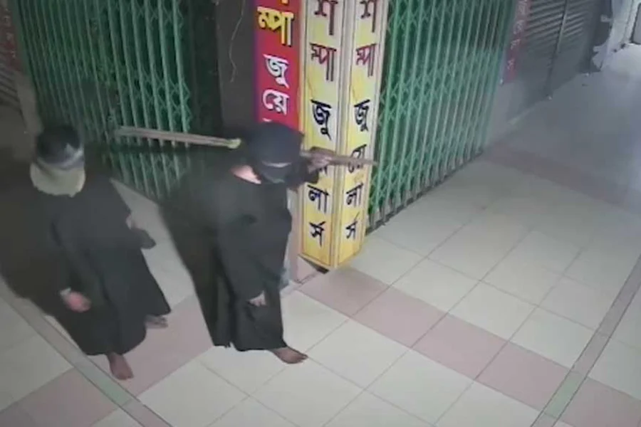 Shampa jewellers 091025 02 1759991398